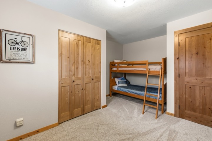Bedroom and bathroom by Nicholson Construction