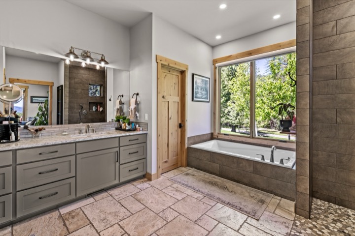 Bedroom and bathroom by Nicholson Construction