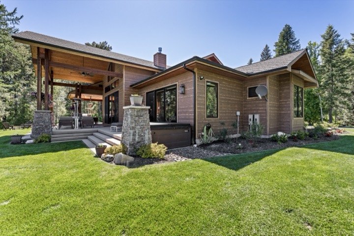Deck and patio by Nicholson Construction